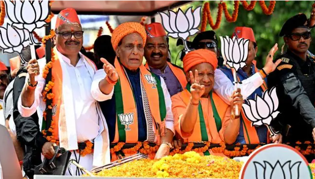 রাজনৈতিক চাপে বিজেপি, ফের উগ্র হিন্দুত্বের দিকে ঝুঁকছে দলটি